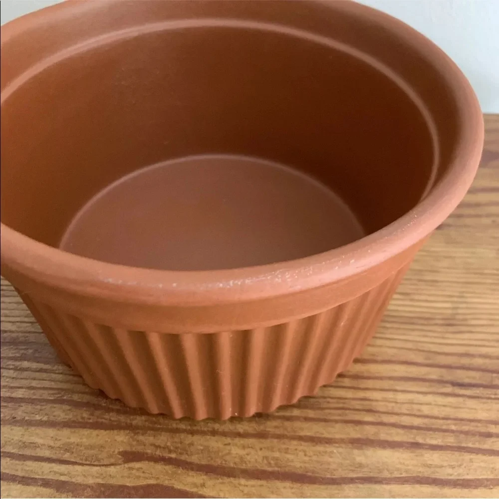 Copco AU7 1.5 Qt Country Clay Round Soufflé Baking Dish Terra Sigillata Coating